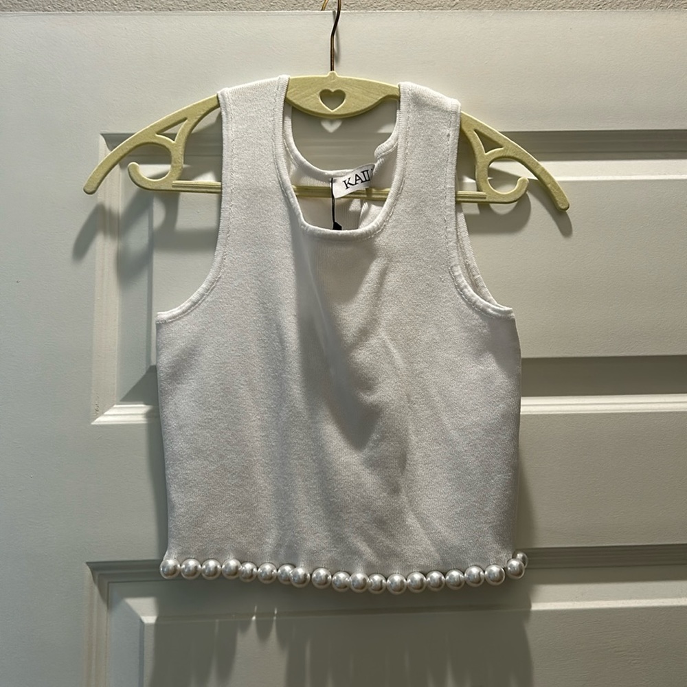Cropped tank with Pearls